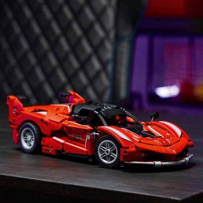 LEGO TECHNIC FERRARI FXX K 42212 - imagine 6