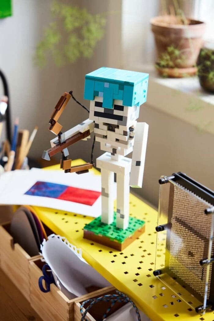 LEGO MINECRAFT SCHELETUL 21594 - imagine 9