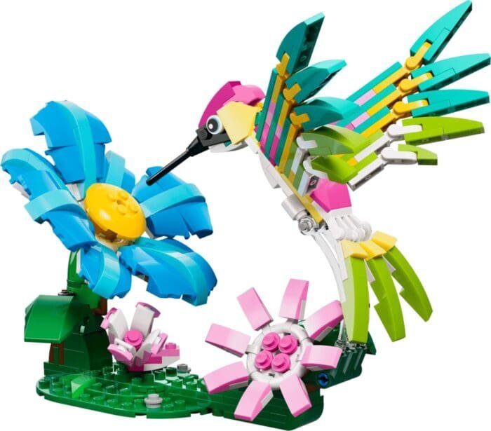LEGO CREATOR ANIMALE SALBATICE COLIBRI COLORAT 31384 - imagine 3