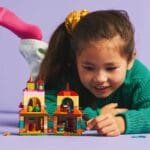 LEGO DISNEY MINICASA DIN ENCANTO 43261 - imagine 3