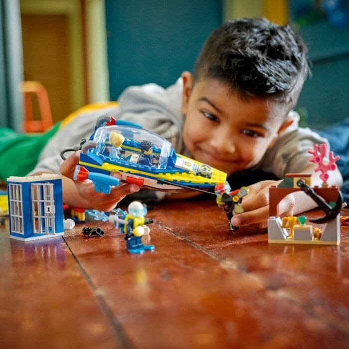 LEGO CITY MISIUNILE POLITIEI APELOR 60355 - imagine 3