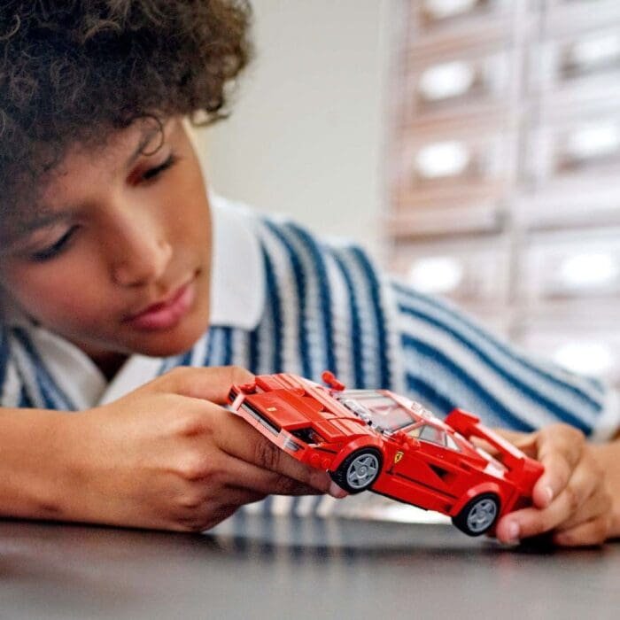 LEGO SPEED CHAMPIONS SUPERMASINA FERRARI F40 76934 - imagine 3