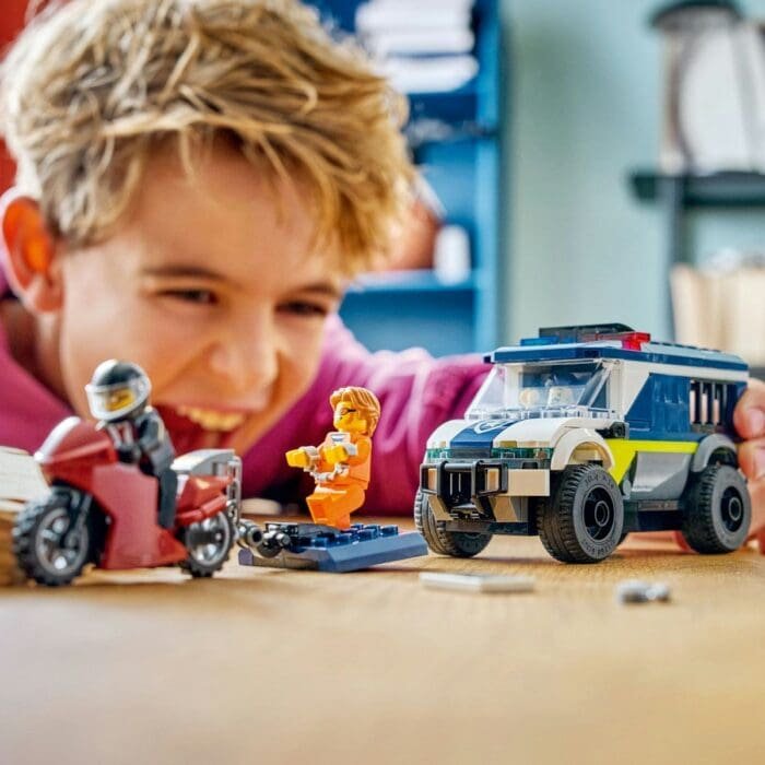 LEGO CITY DUBA PENTRU PRIZONIERI A POLITIEI 60479 - imagine 3