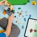 LEGO MINECRAFT TEMNITA CU ZOMBI 21587 - imagine 4