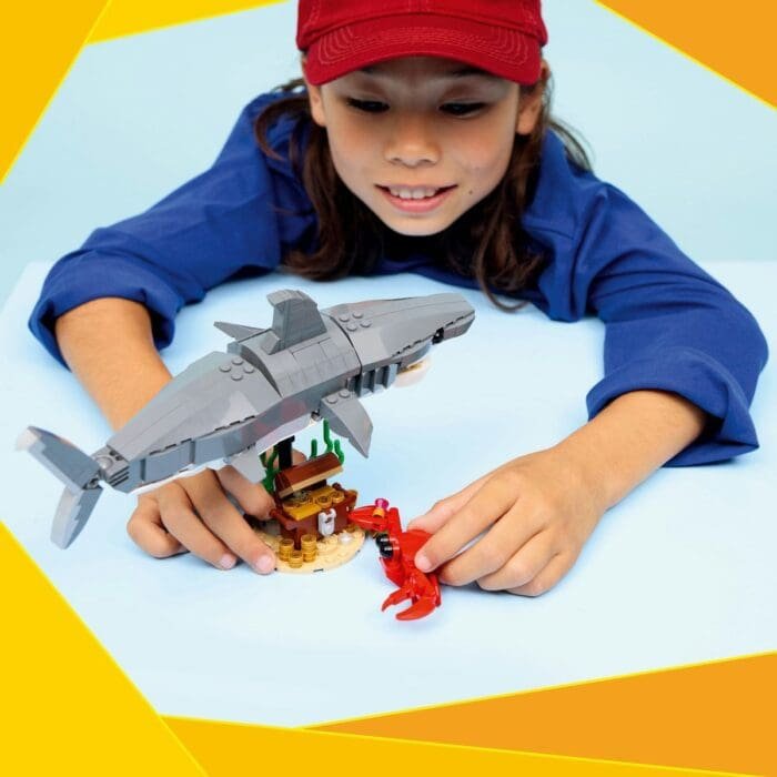 LEGO CREATOR RECHIN FEROCE CU UN CUFAR DE COMORI 31381 - imagine 5