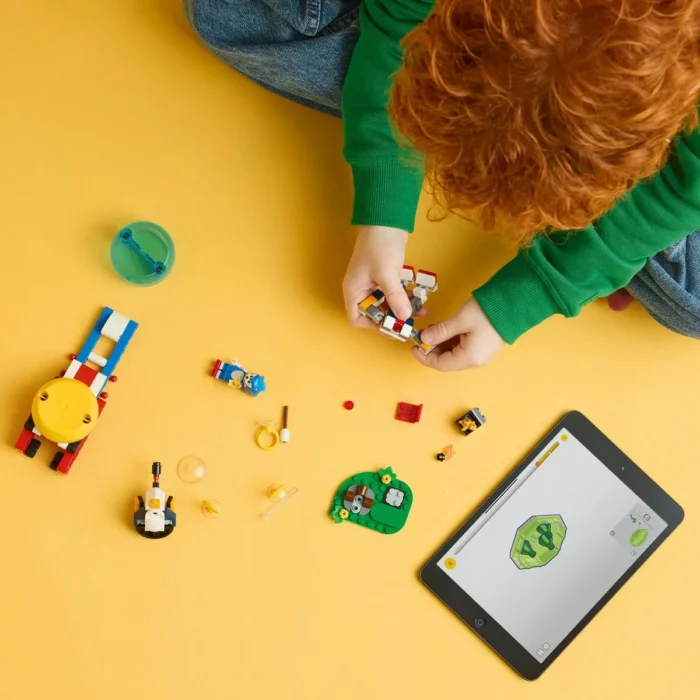 LEGO SONIC ÎNFRUNTARE LA FOCUL DE TABARA AL LUI SONIC 77001 - imagine 5