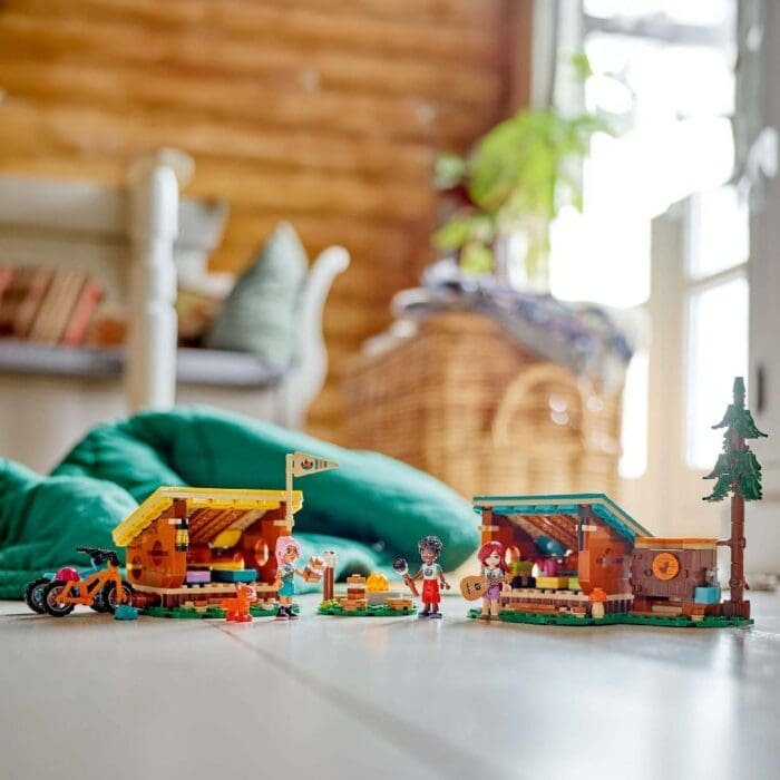 LEGO FRIENDS CABANE CONFORTABILE IN TABARA DE AVENTURI 42624 - imagine 5