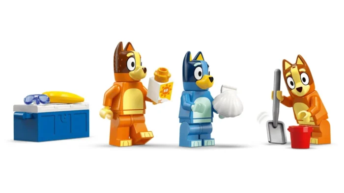 LEGO BLUEY CALATORIA FAMILIEI LUI BLUE CU MASINA LA PLAJA 11202 - imagine 13