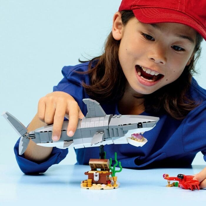 LEGO CREATOR RECHIN FEROCE CU UN CUFAR DE COMORI 31381 - imagine 6