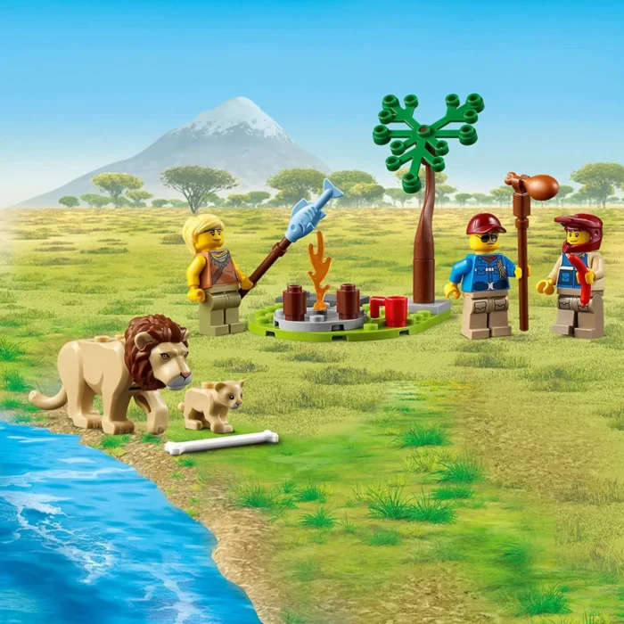 LEGO CITY MASINA DE TEREN PENTRU SALVAREA ANIMALELOR SALBATICE 60301 - imagine 14