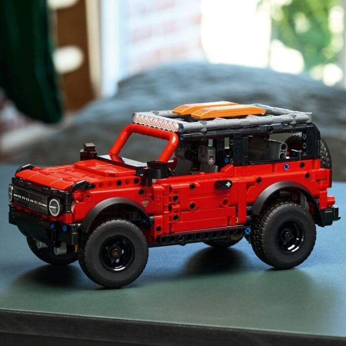 LEGO TECHNIC FORD BRONCO SUV 42213 - imagine 6
