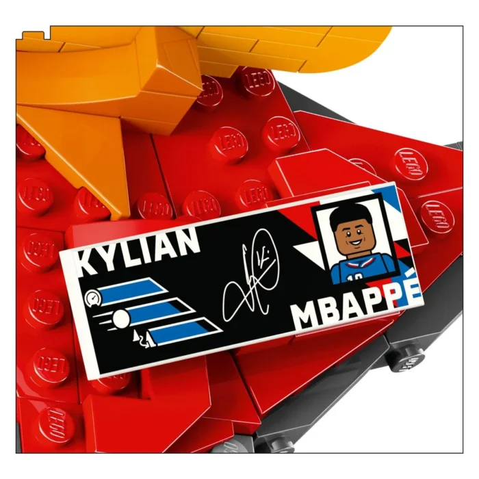 LEGO EDITIONS KYLIAN MBAPPE MOMENTE IMPORTANTE DIN FOTBAL 43013 - imagine 16