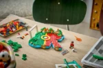 LEGO EDITIONS CRISTIANO RONALDO MOMENTE IMPORTANTE DIN FOTBAL 43012 - imagine 17
