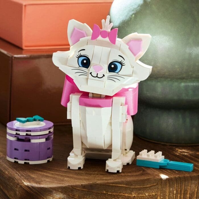 LEGO DISNEY THE ARISTOCATS ADORABILA MARIE DIN PISICILE ARISTOCRATE 43286 - imagine 9