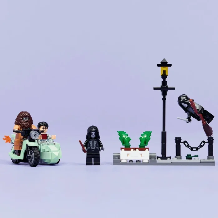 LEGO HARRY POTTER HAGRID SI HARRY IN FUGA DE PE ALEEA BOSCHETELOR 76459 - imagine 17